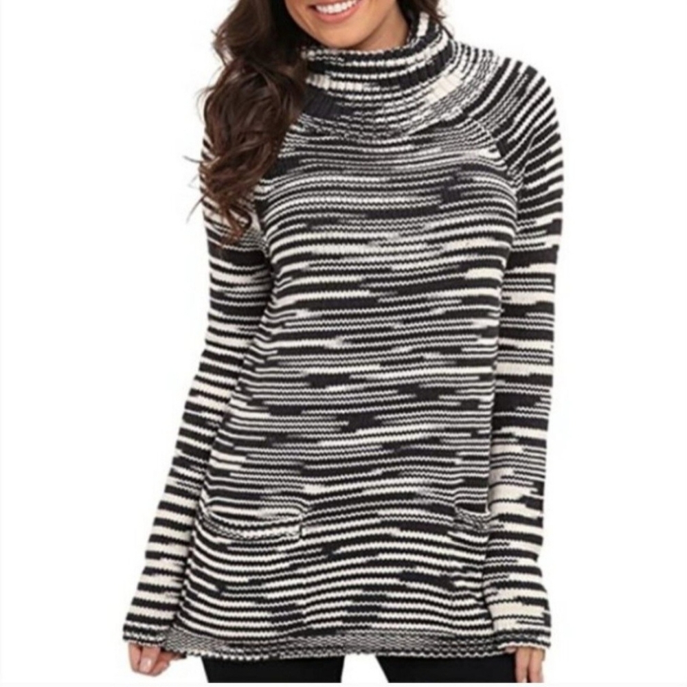Lucky Brand Cowl Neck Sweater Black White